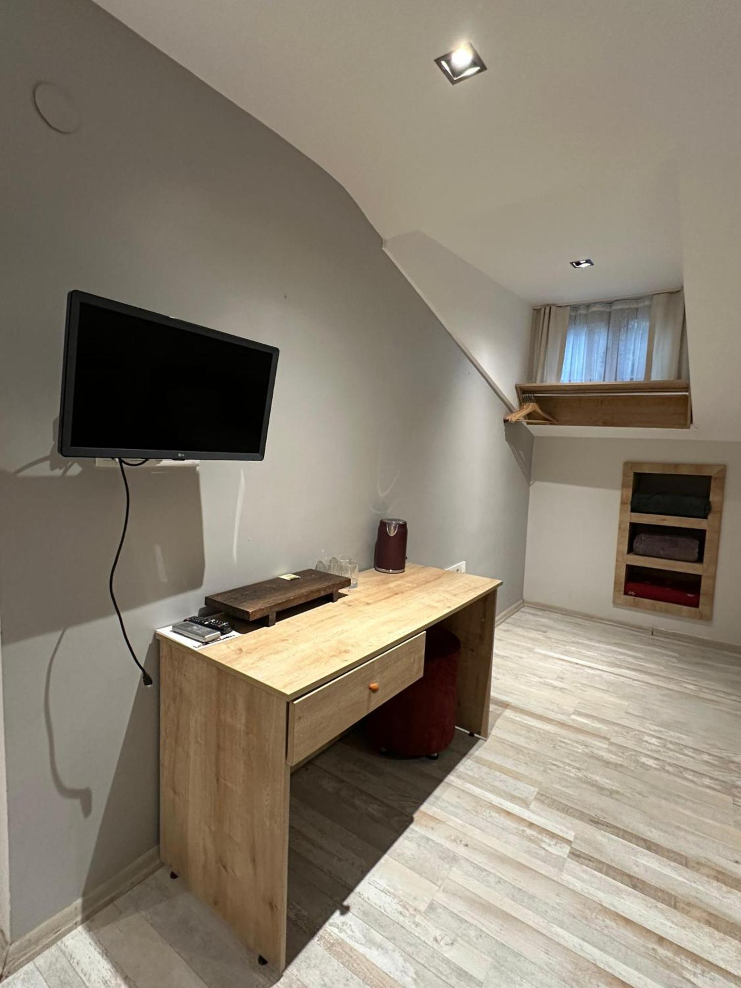 ホテル Social House Mil イスタンブール エクステリア 写真