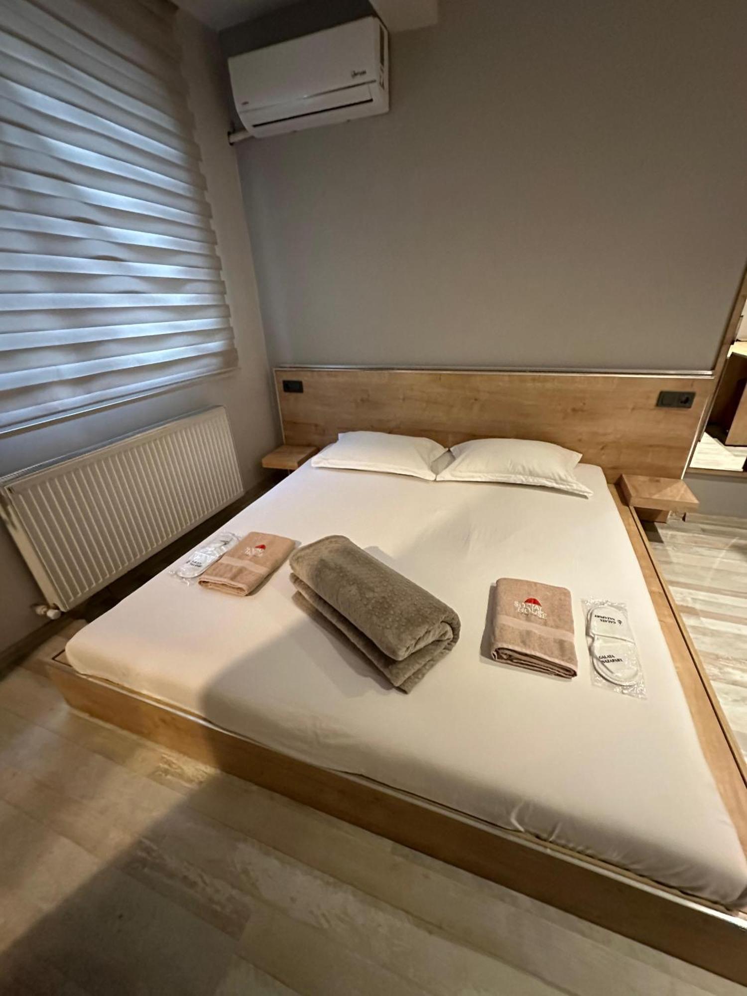 ホテル Social House Mil イスタンブール エクステリア 写真